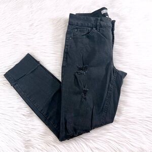 Black distressed skinny jeans, size 4